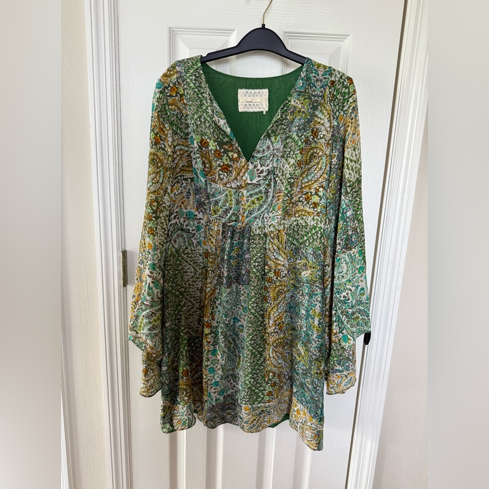 Floreat Anthropologie Amelie 100% silk paisley dress w kimono sleeves 8